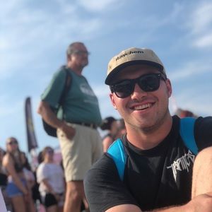 Meet your Posher, Ethan